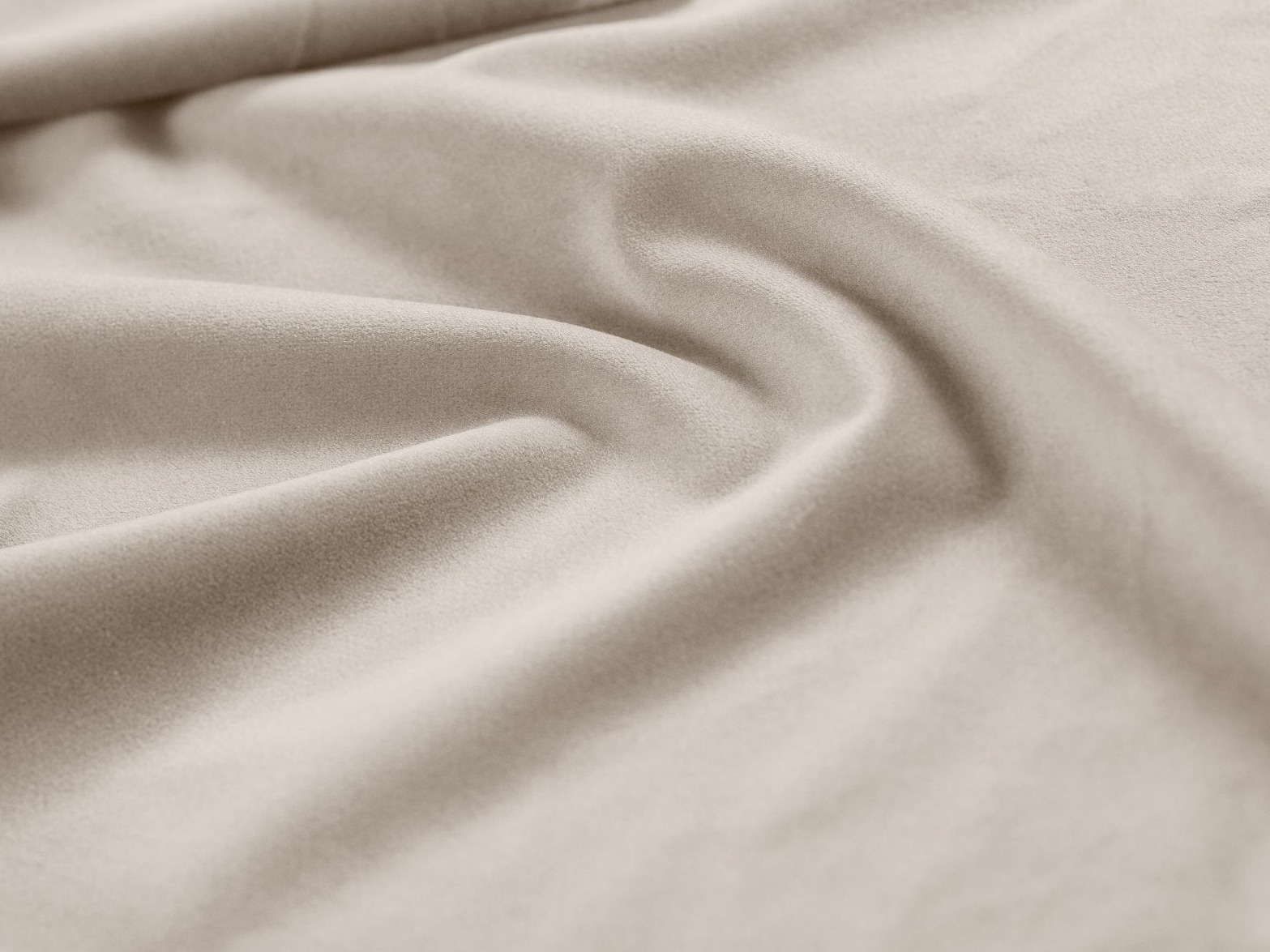 Lova Beckley 346 (Magic Velvet 2256)
