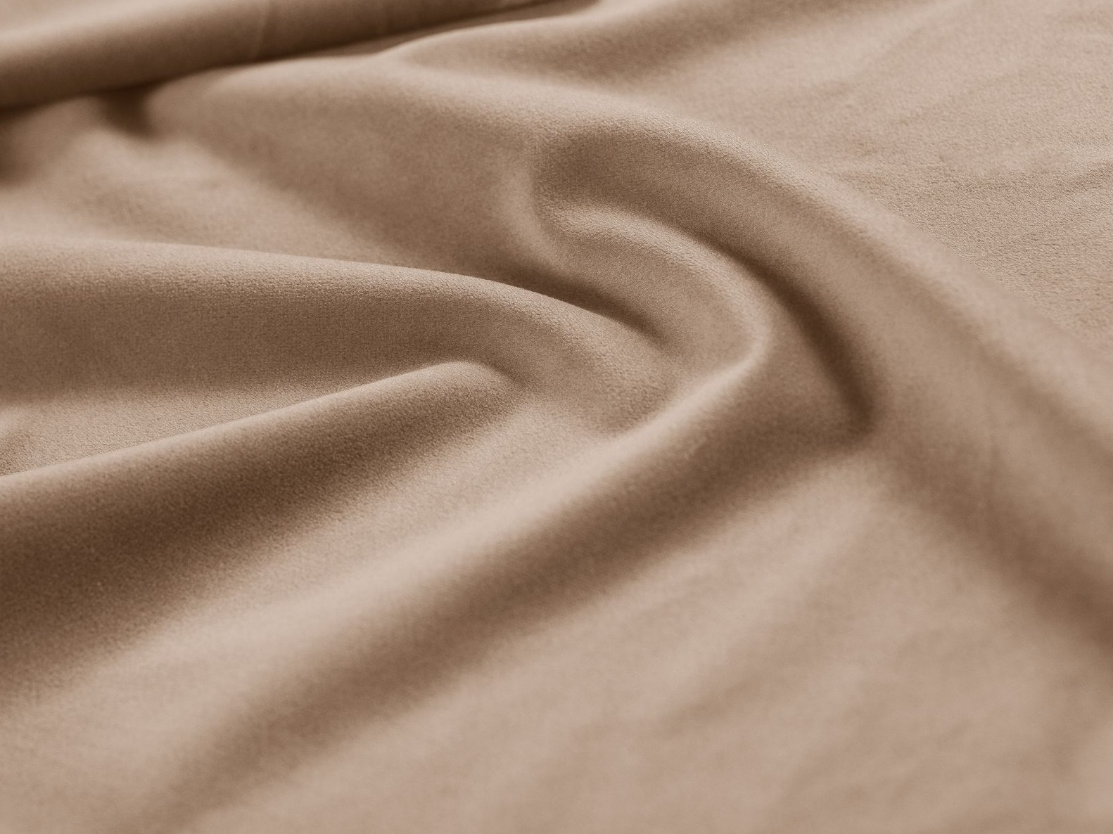 Lova Beckley 346 (Magic Velvet 2282)