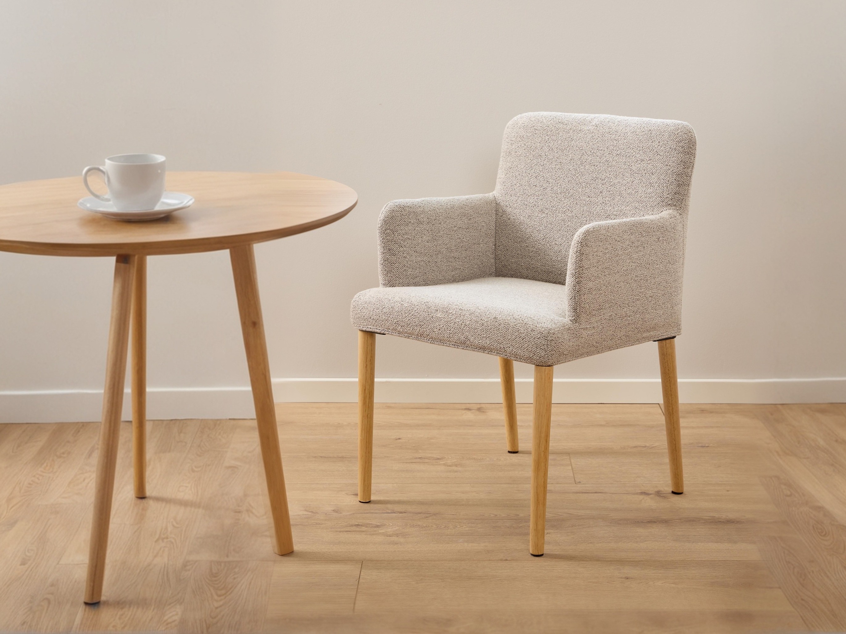 Kėdė Norsica 884 (Smėlinė)