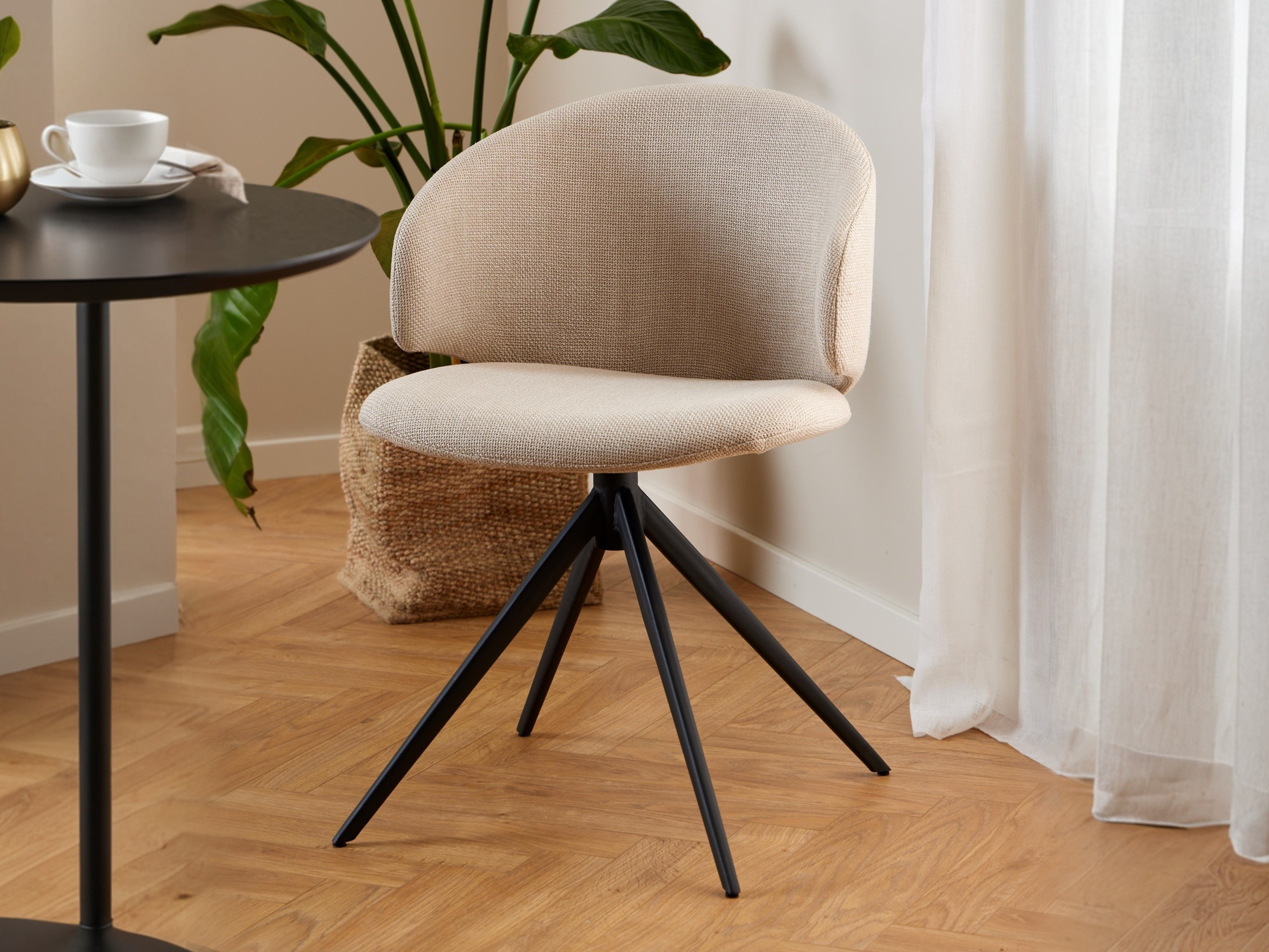 Kėdė Norsica 910 (Juoda + Smėlinė)