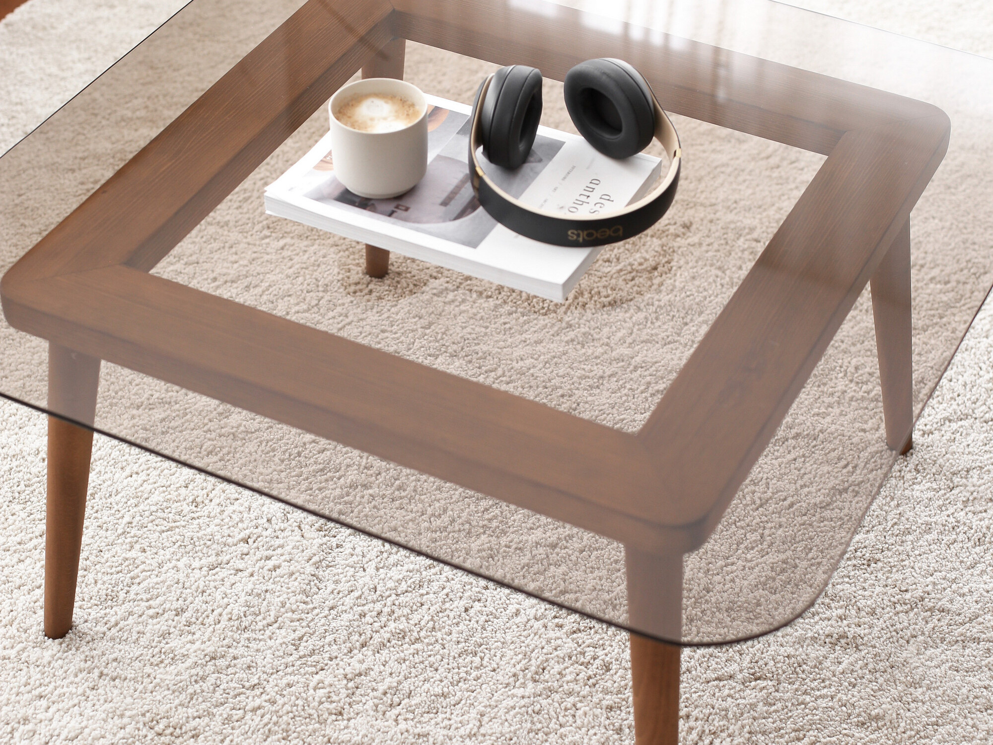 Žurnalinis staliukas ST8594 su pažeista pakuote