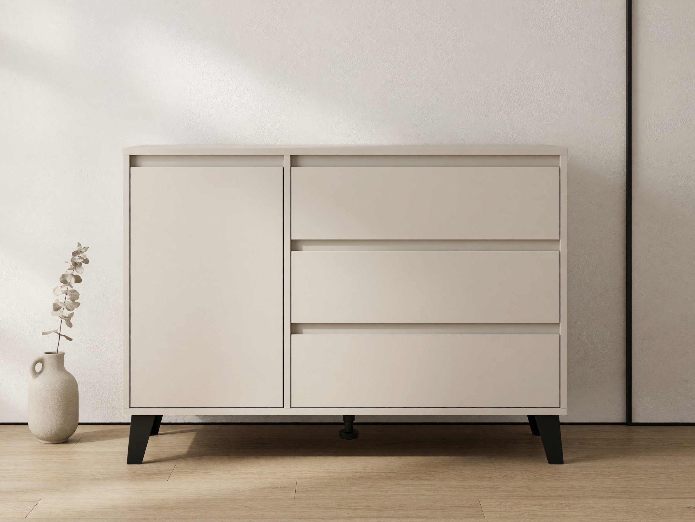 Komoda Tetena 101 (Kašmyras)