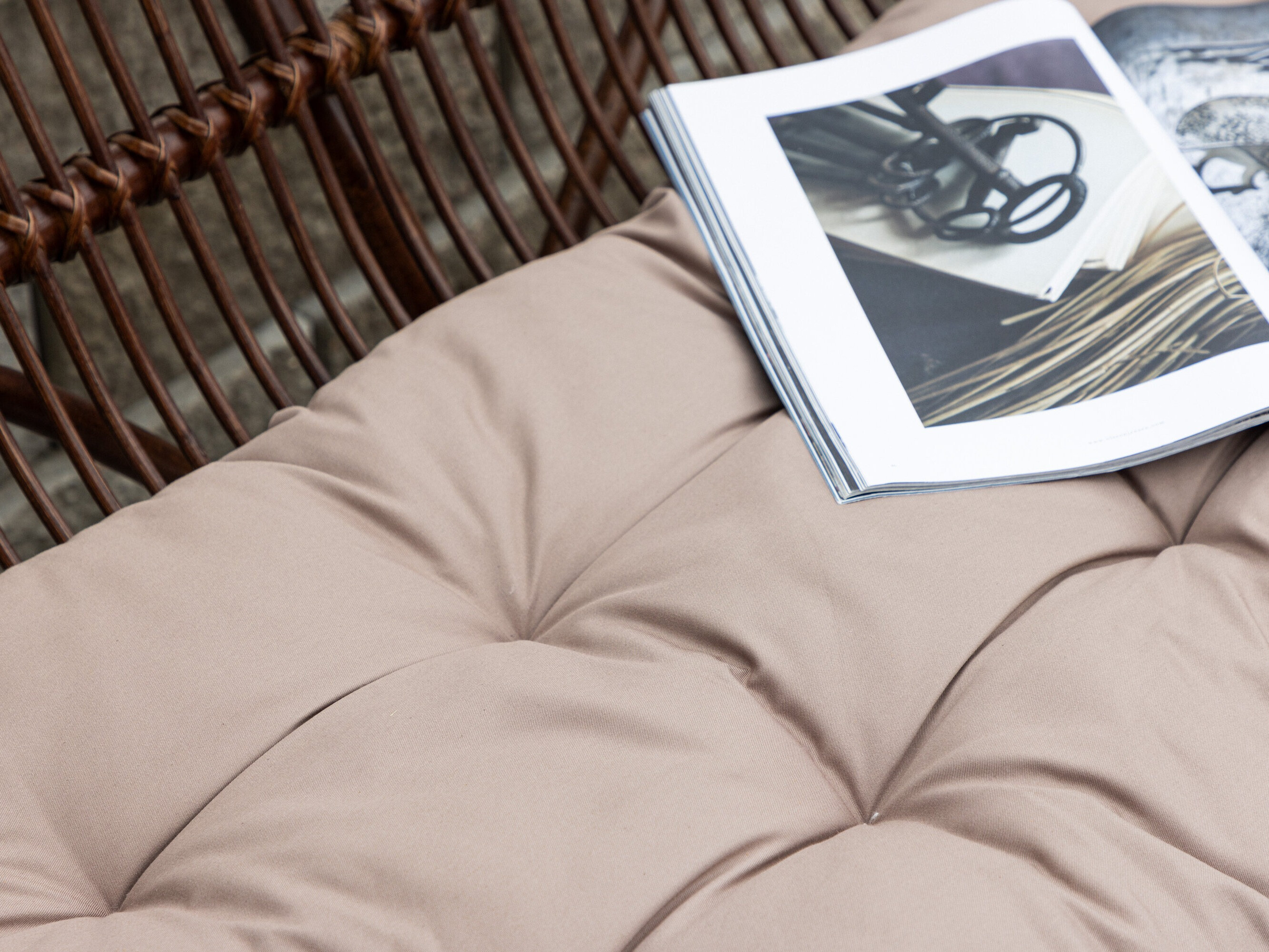 Lauko sofa Dallas 5200 (Graikinis riešutas)