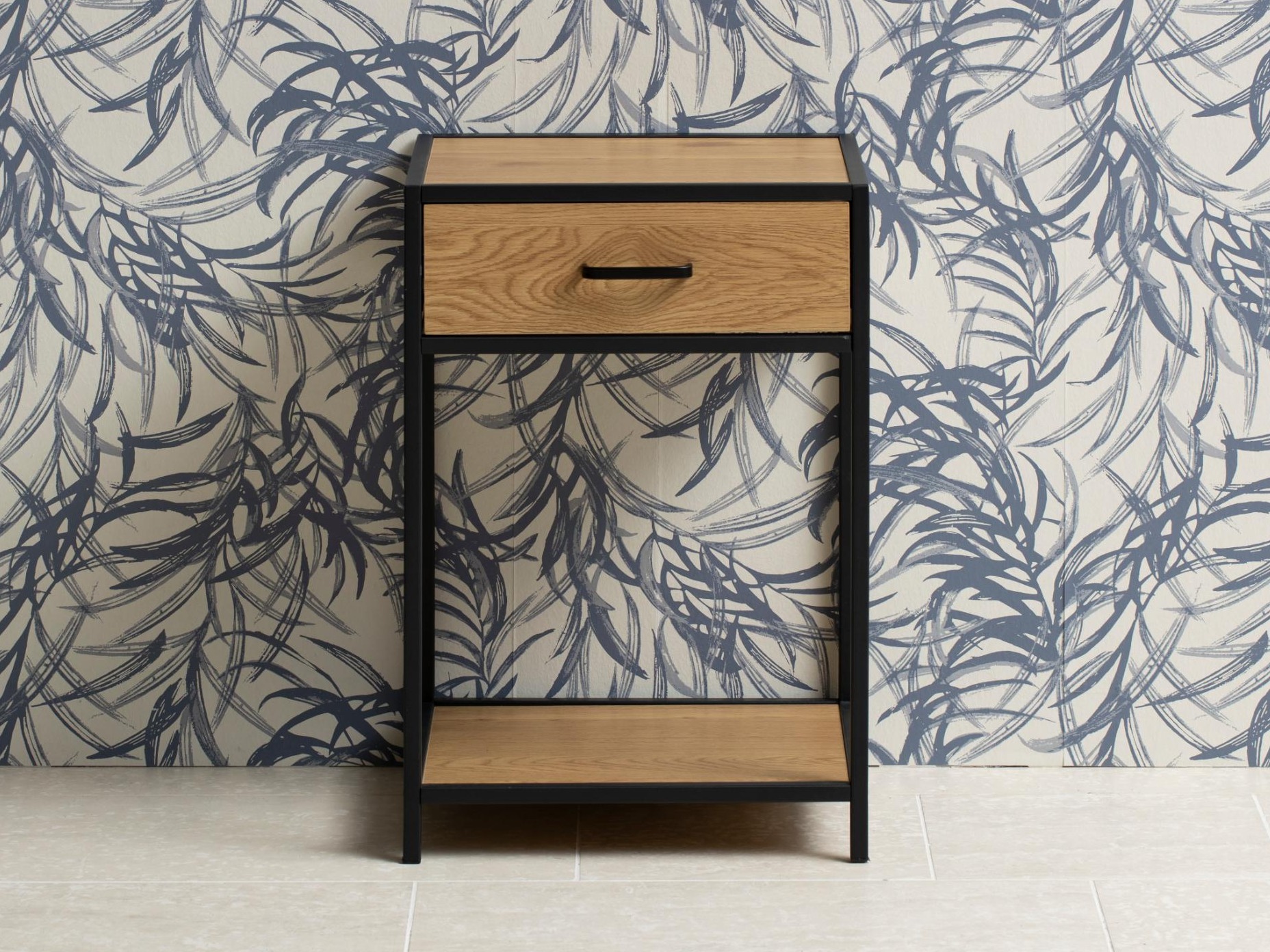 Naktinis staliukas Norsica Sevferi 128 (Laukinis ąžuolas + Juoda)