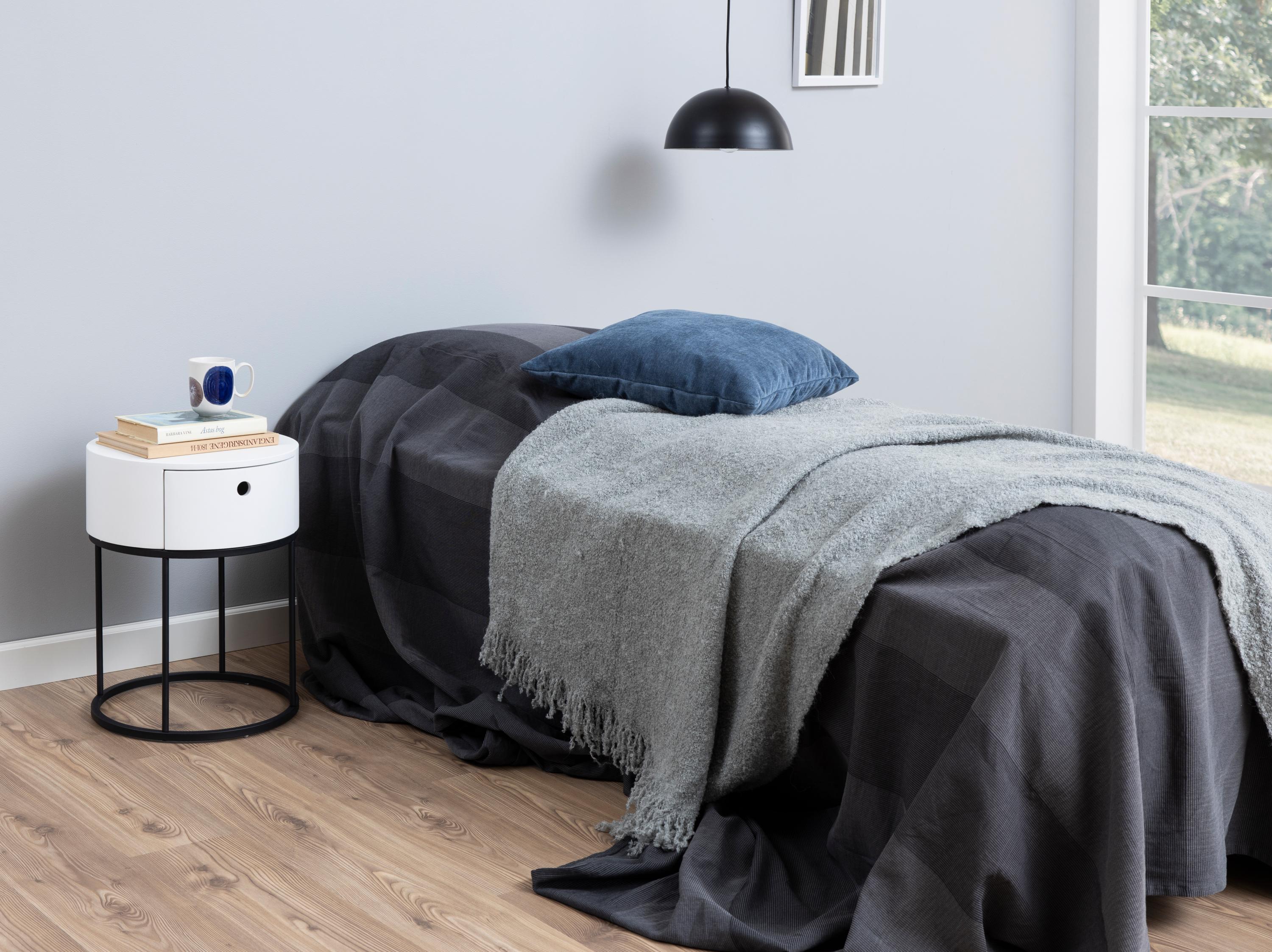 Šoninis staliukas Norsica 595 (Balta + Juoda)