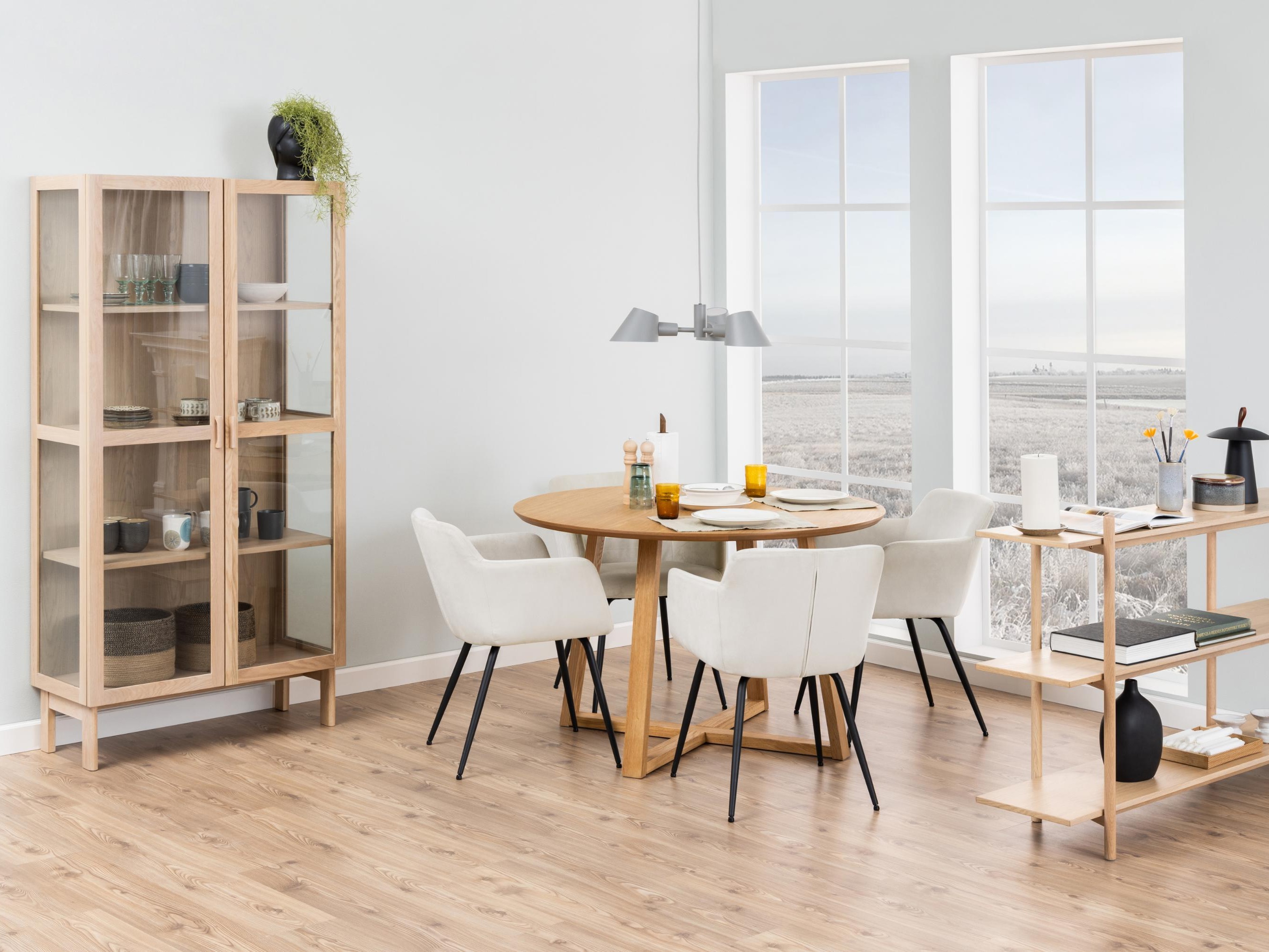 Stalas Norsica 615 (Ąžuolas)