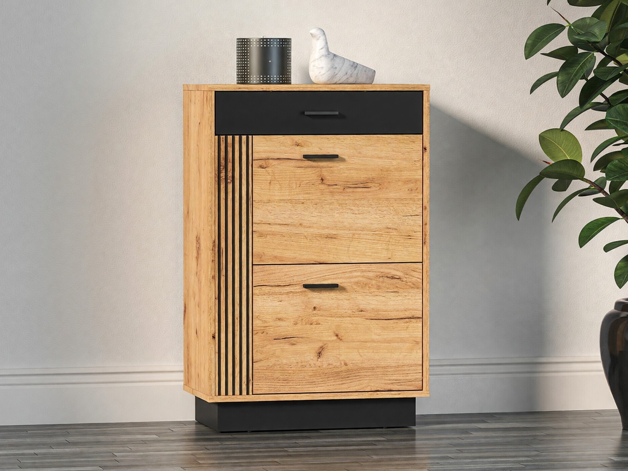 Batų dėžė Revcire 103