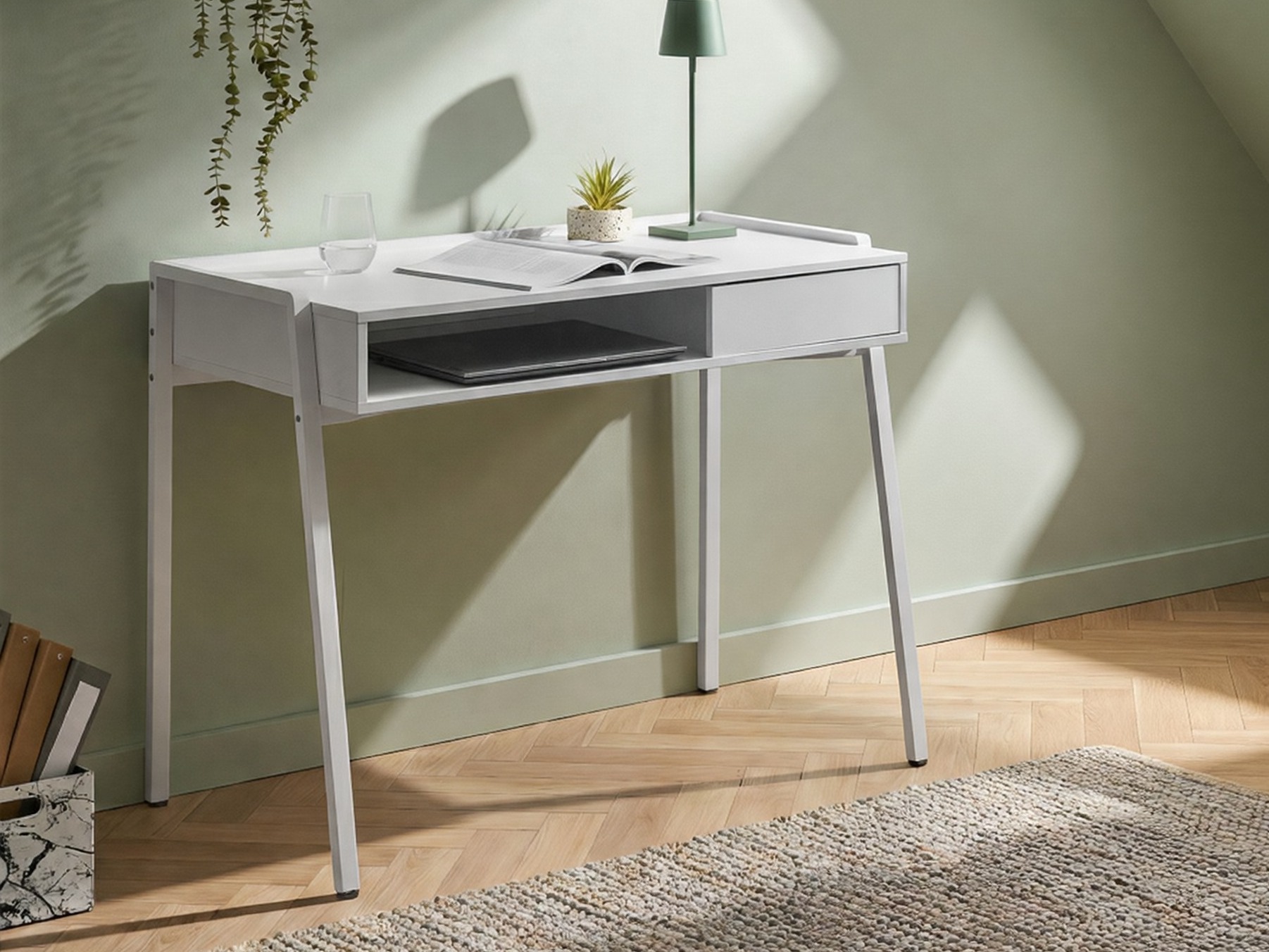 Darbo stalas Berwyn 3299 (Balta)