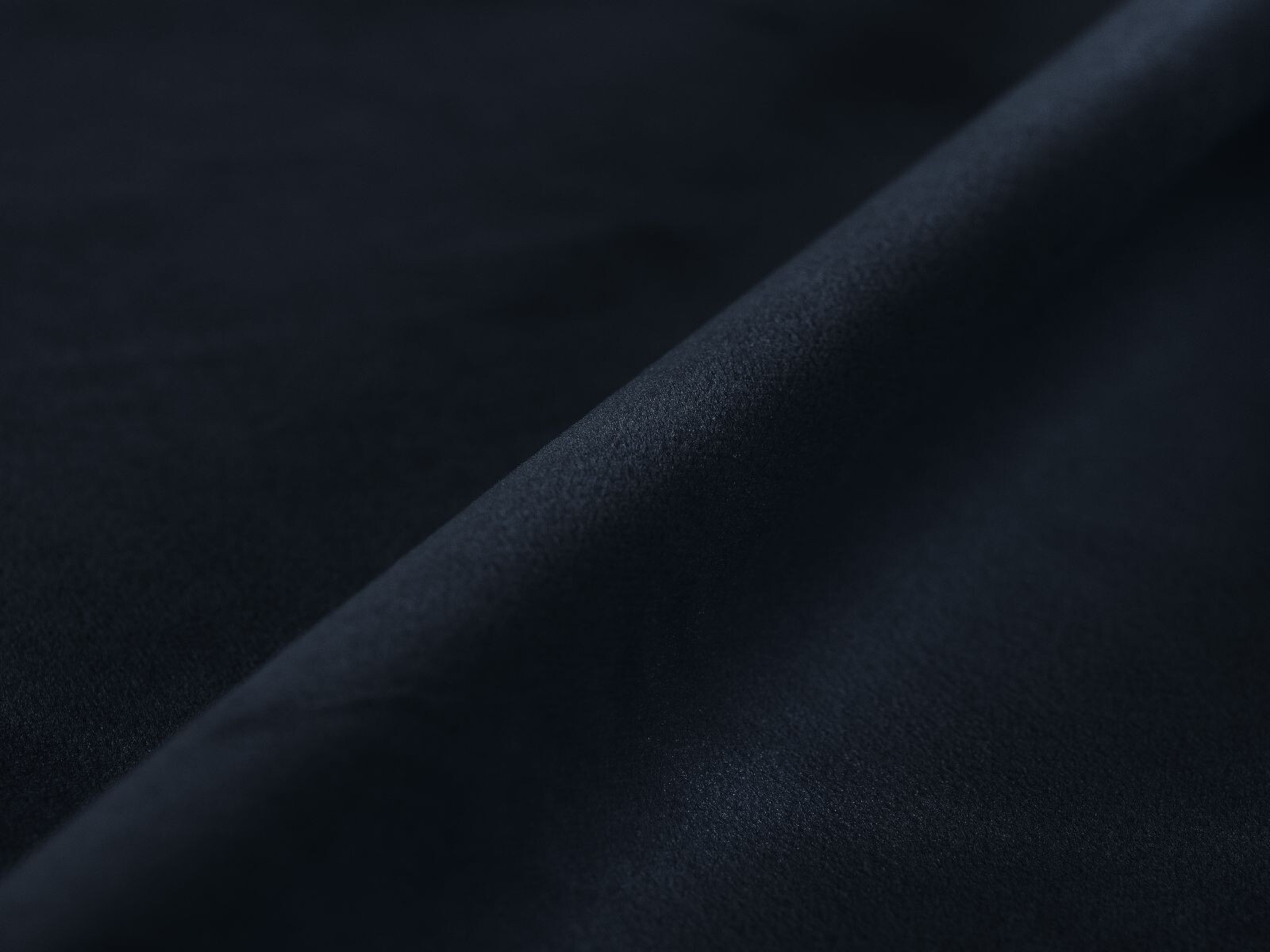 Minkštas kampas Beckley 352 (Paris Deep Blue)