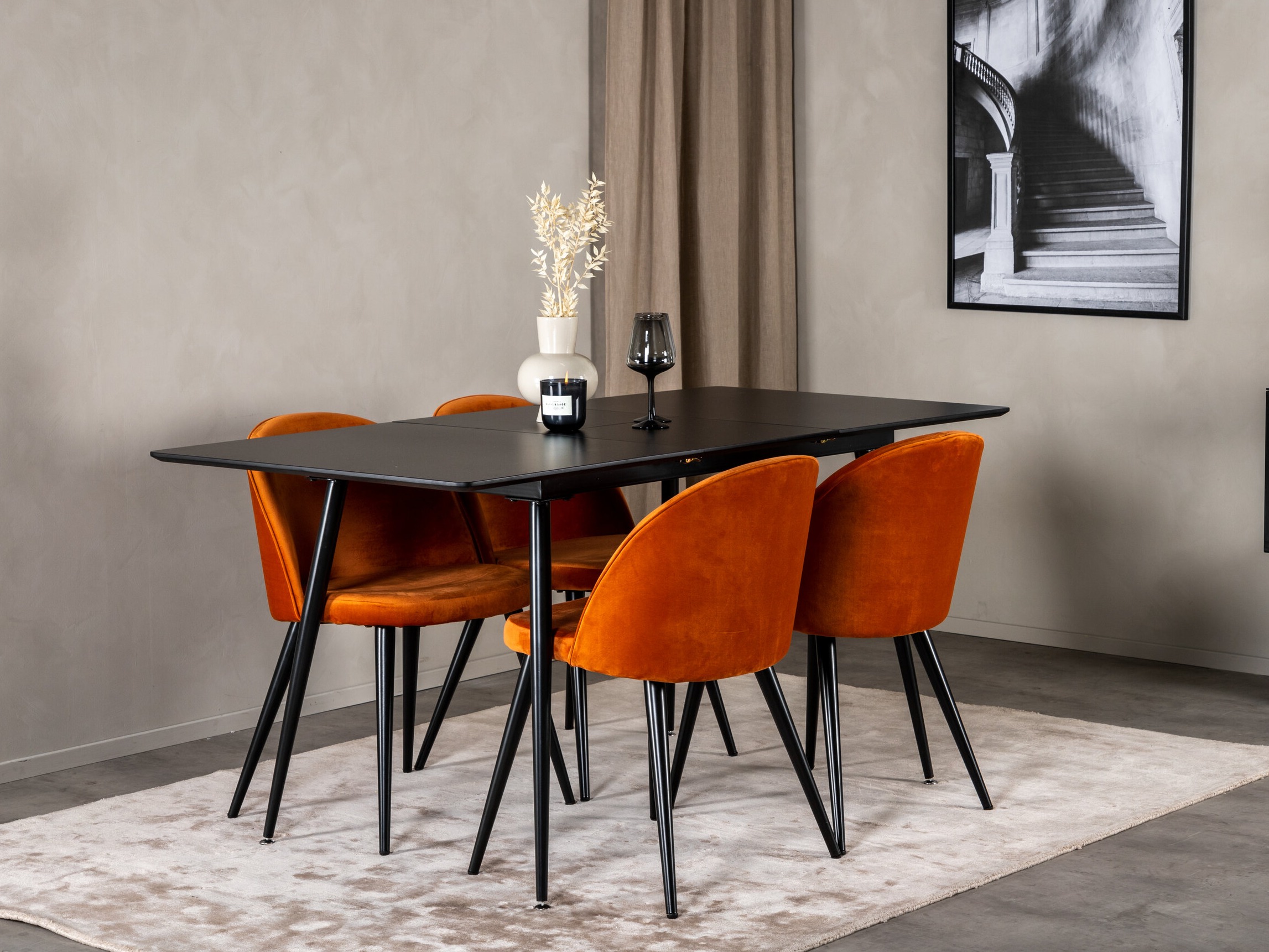 Valgomojo komplektas Dallas 1777