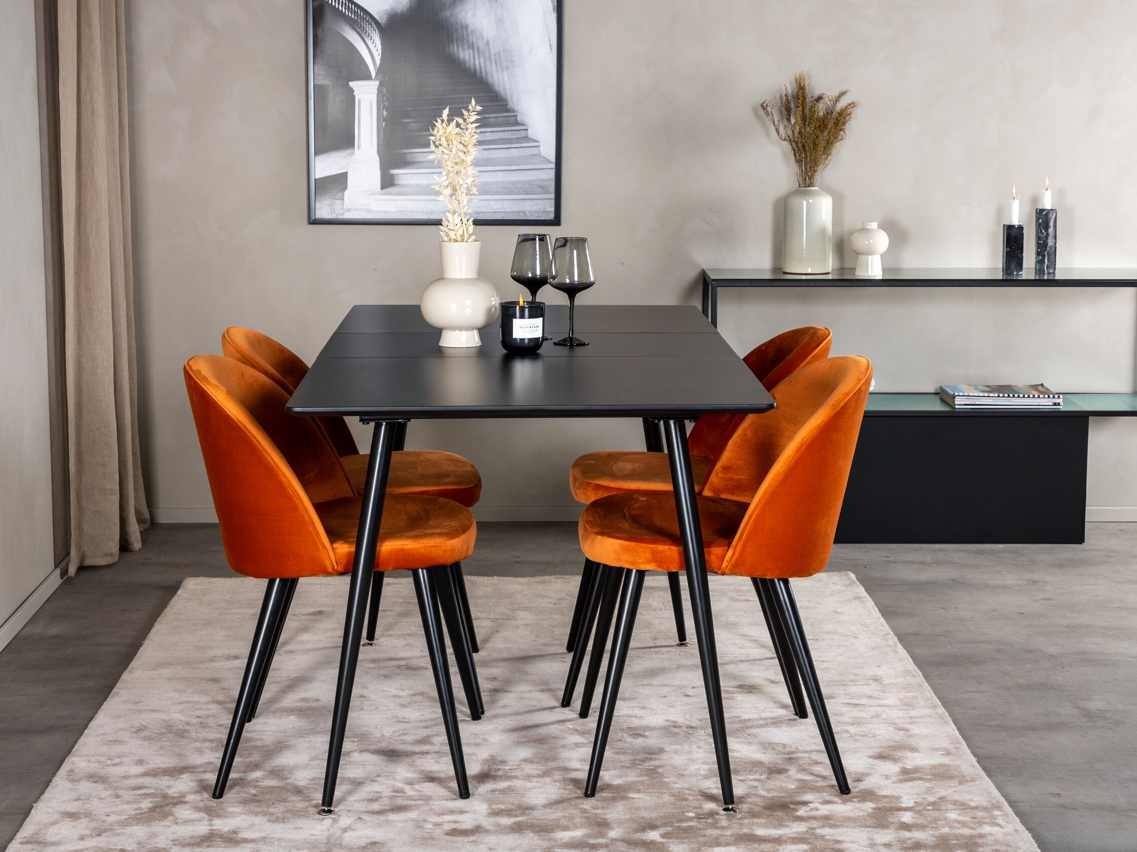 Valgomojo komplektas Dallas 1777