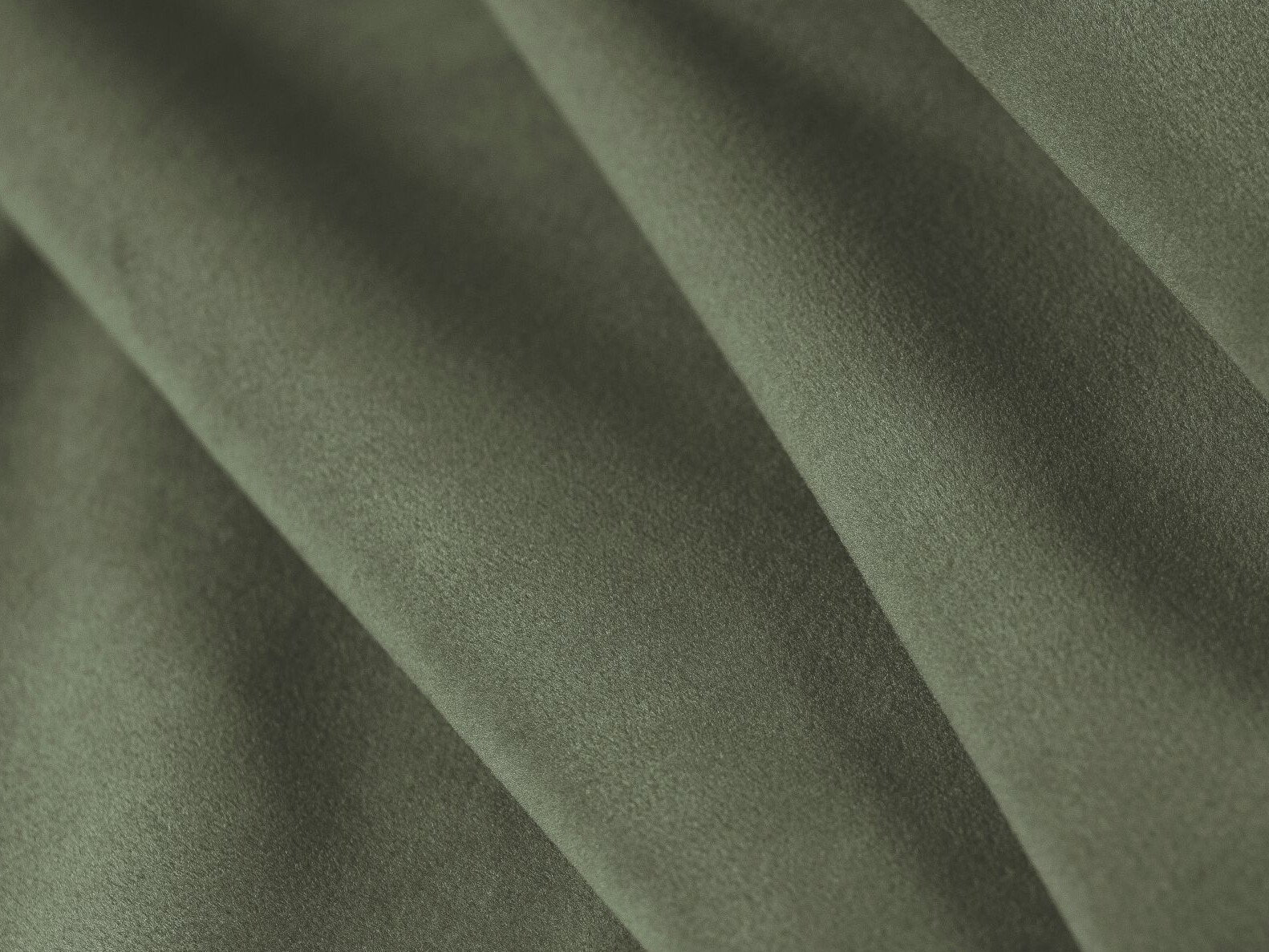 Lova Beckley 359 (Magic Velvet 2256 + Magic Velvet 2243)
