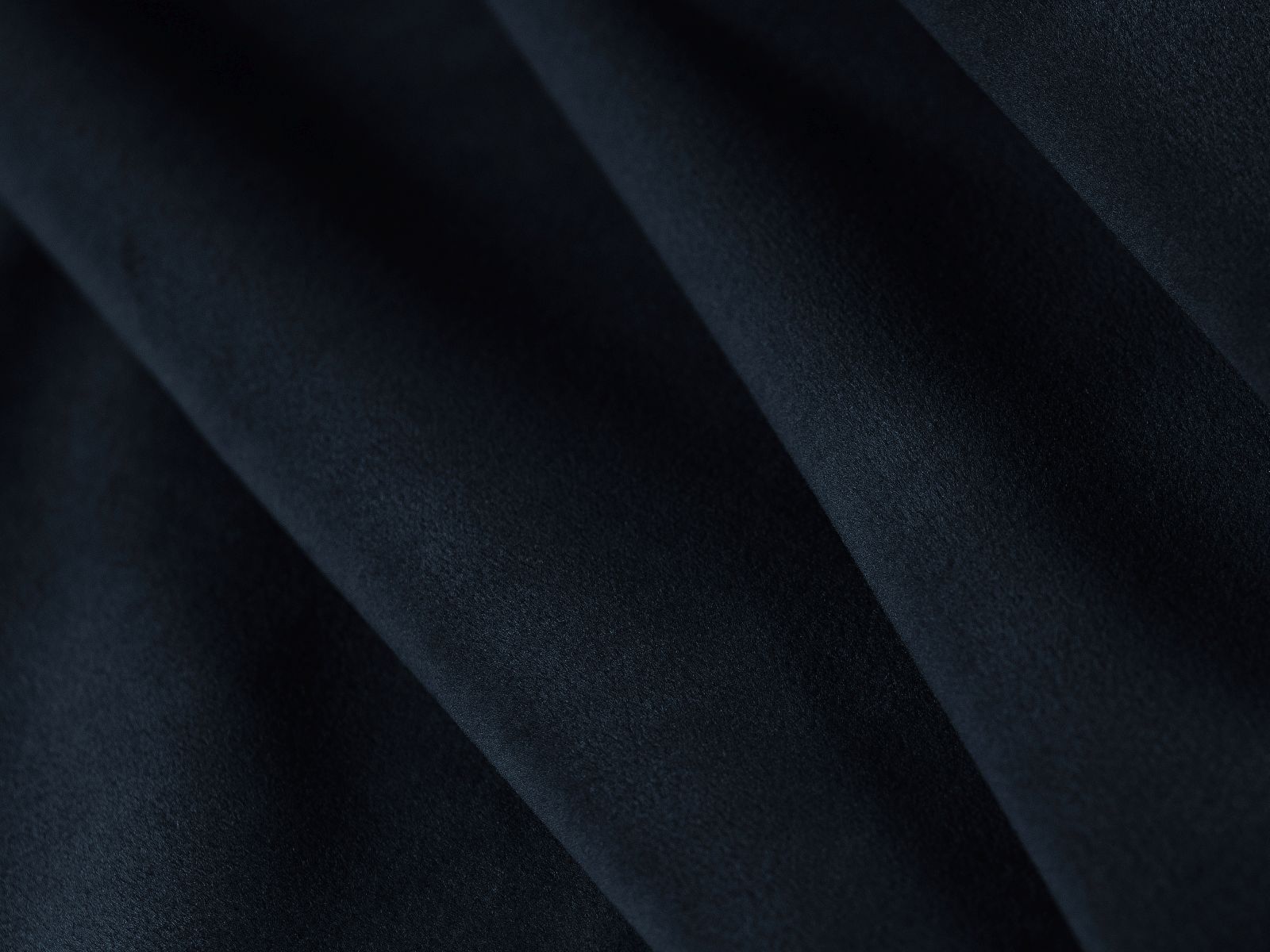 Lova Beckley 374 (Magic Velvet 2256 + Magic Velvet 2204)