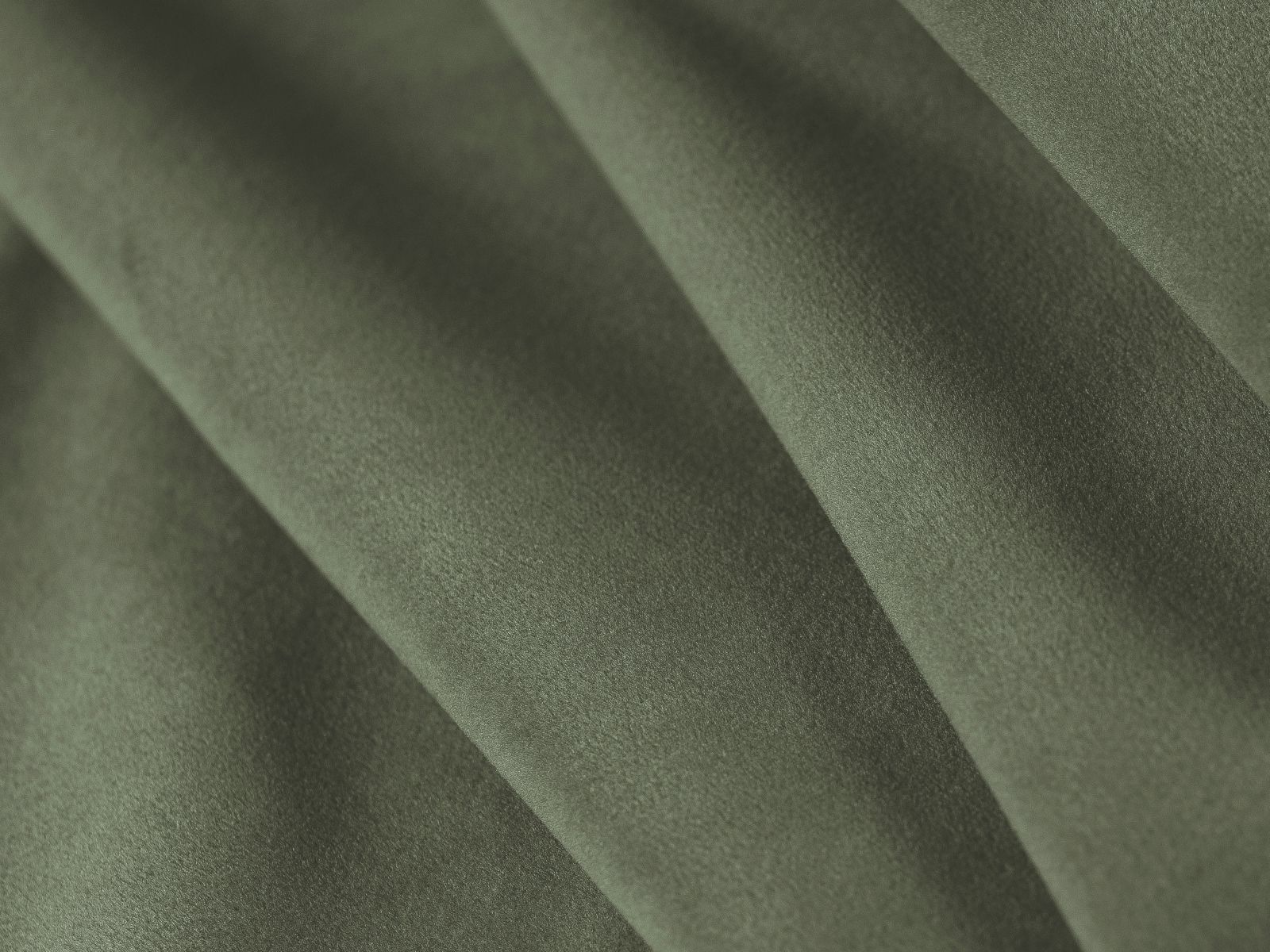 Lova Beckley 374 (Magic Velvet 2256 + Magic Velvet 2243)