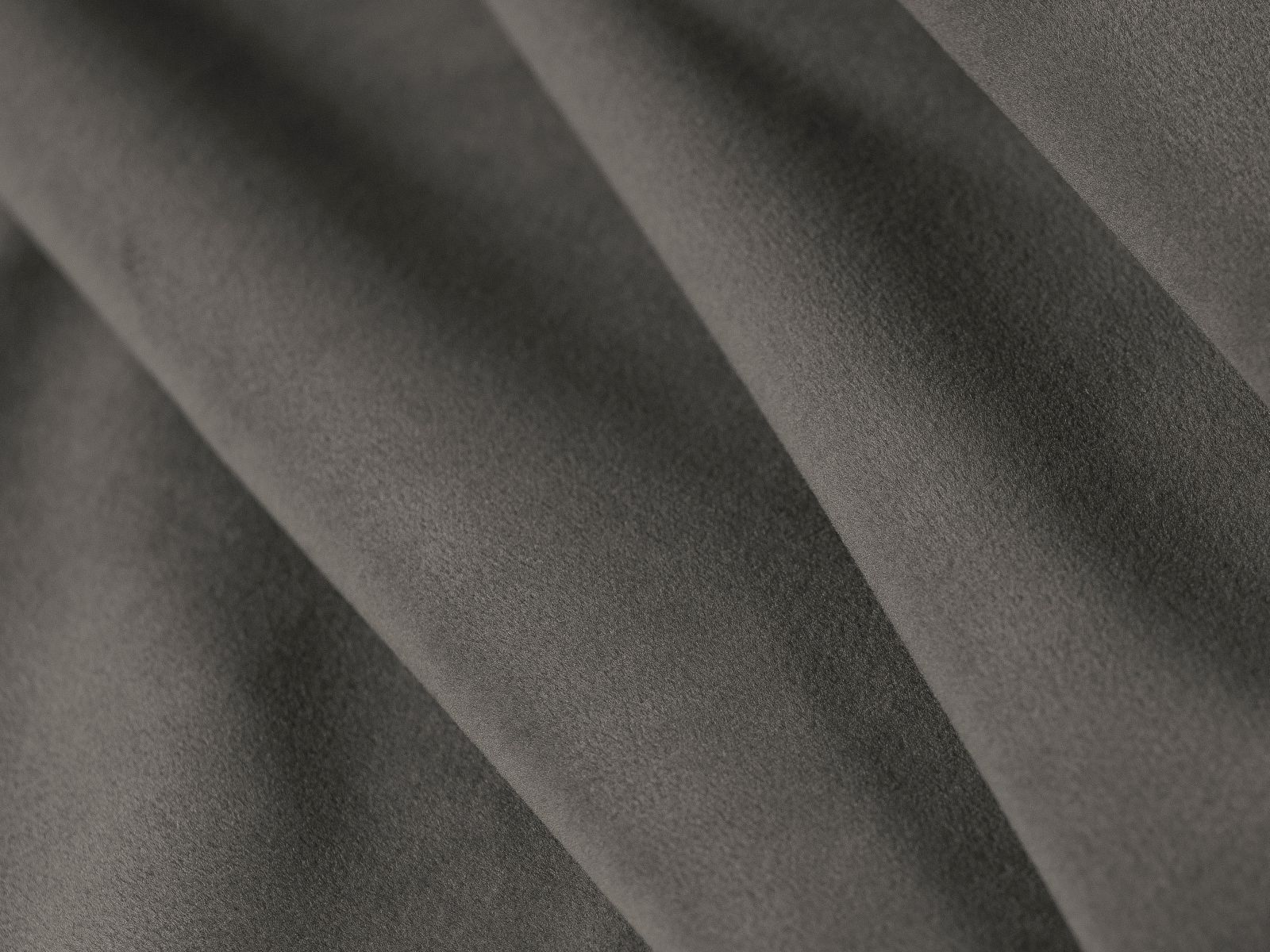 Lova Beckley 376 (Magic Velvet 2256 + Magic Velvet 2241)