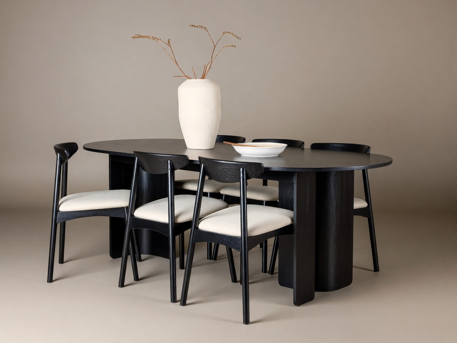 Valgomojo komplektas Dallas 5280 (Juoda + Smėlinė)