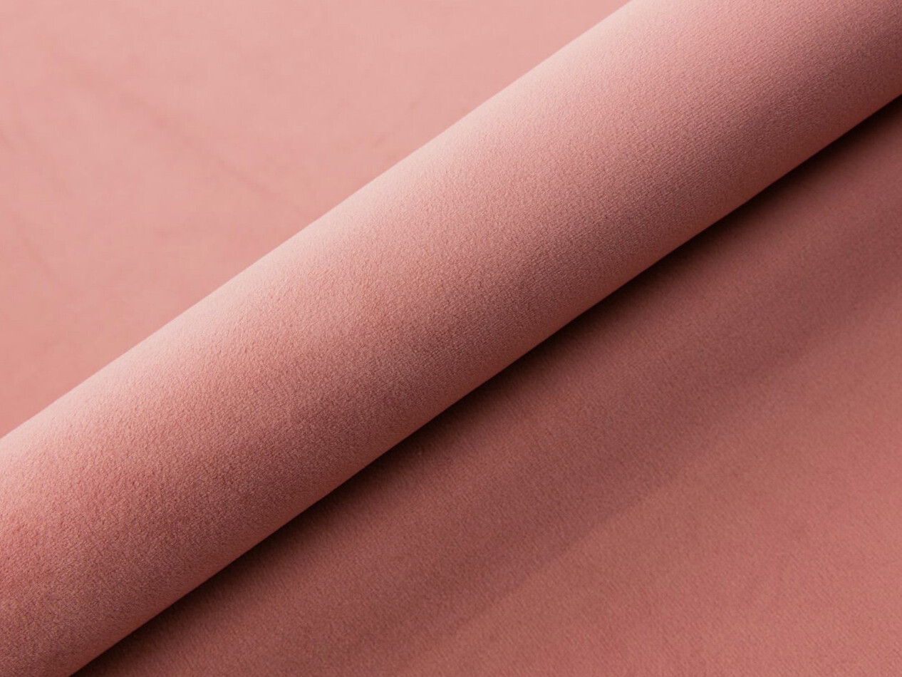 Lova Martinez 132 (Magic Velvet 2257)