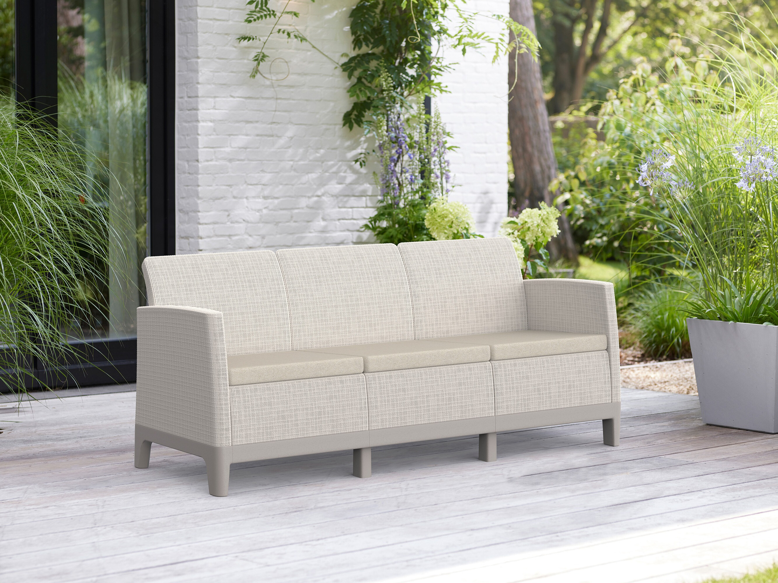 Lauko sofa Forney 131 (Šviesi smėlinė)