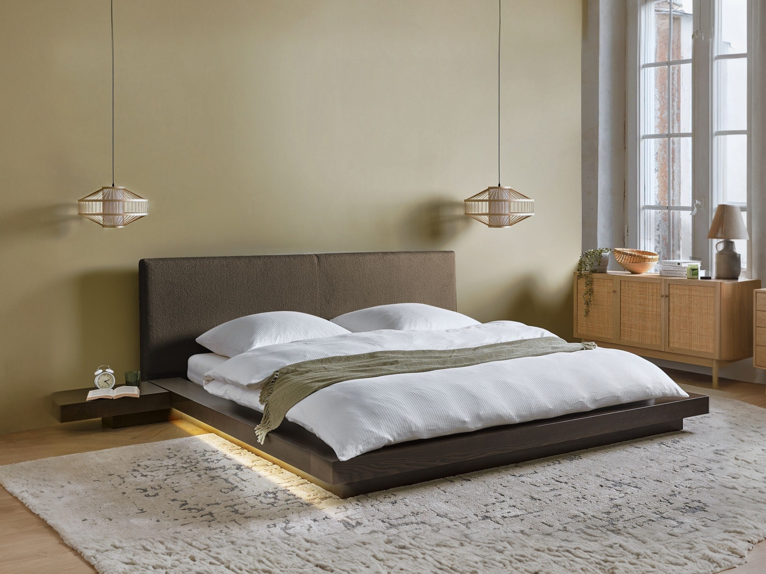 Lova Berwyn 3144 (Tamsus medis + Taupe)