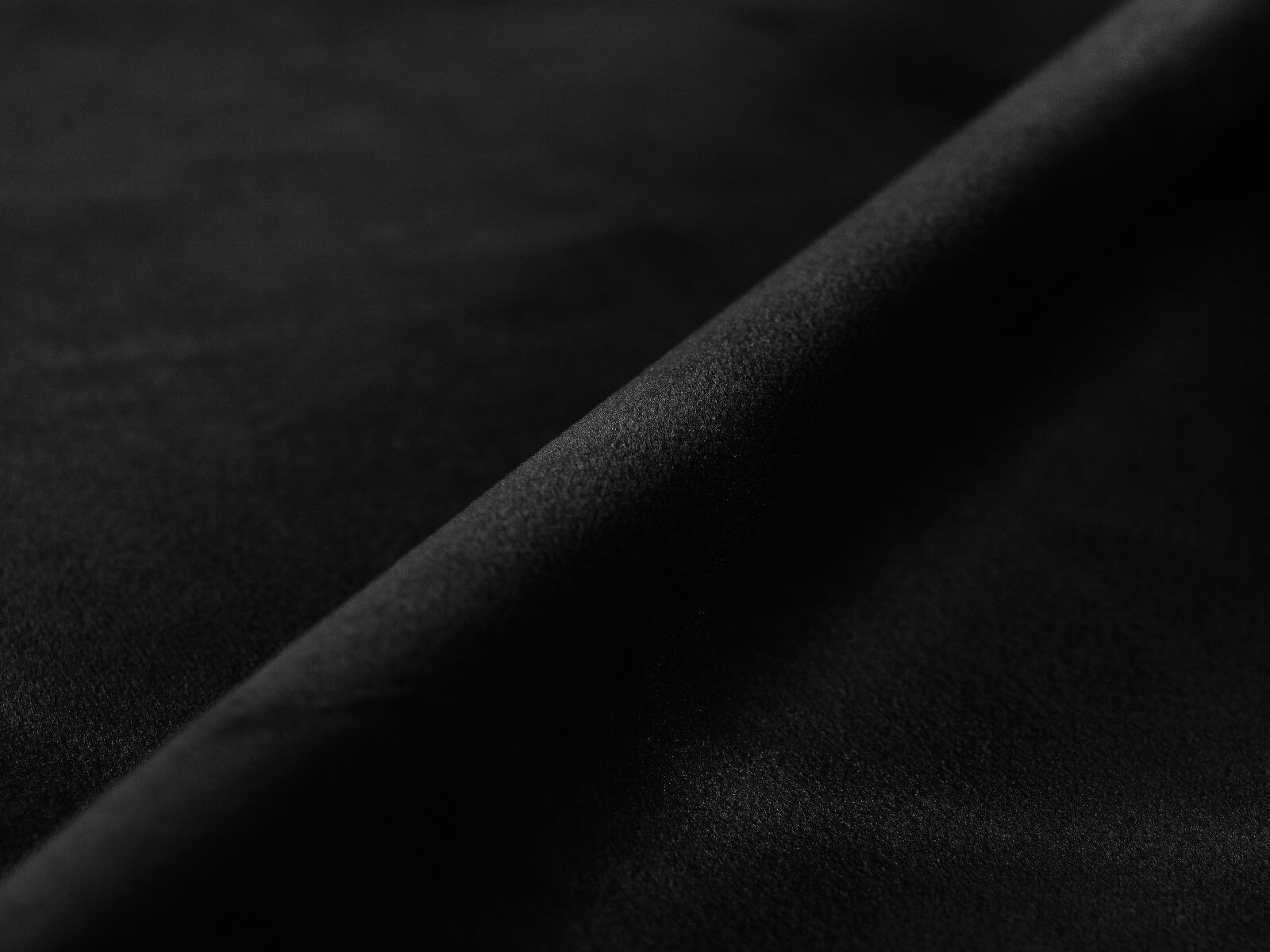 Galvūgalis Beckley 402 (Paris Black)